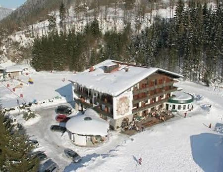 Hotel Alphof Kirchdorf in Tirol Exterior photo