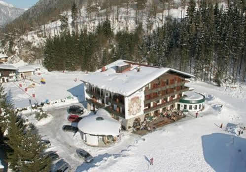 Hotel Alphof Kirchdorf in Tirol Exterior photo